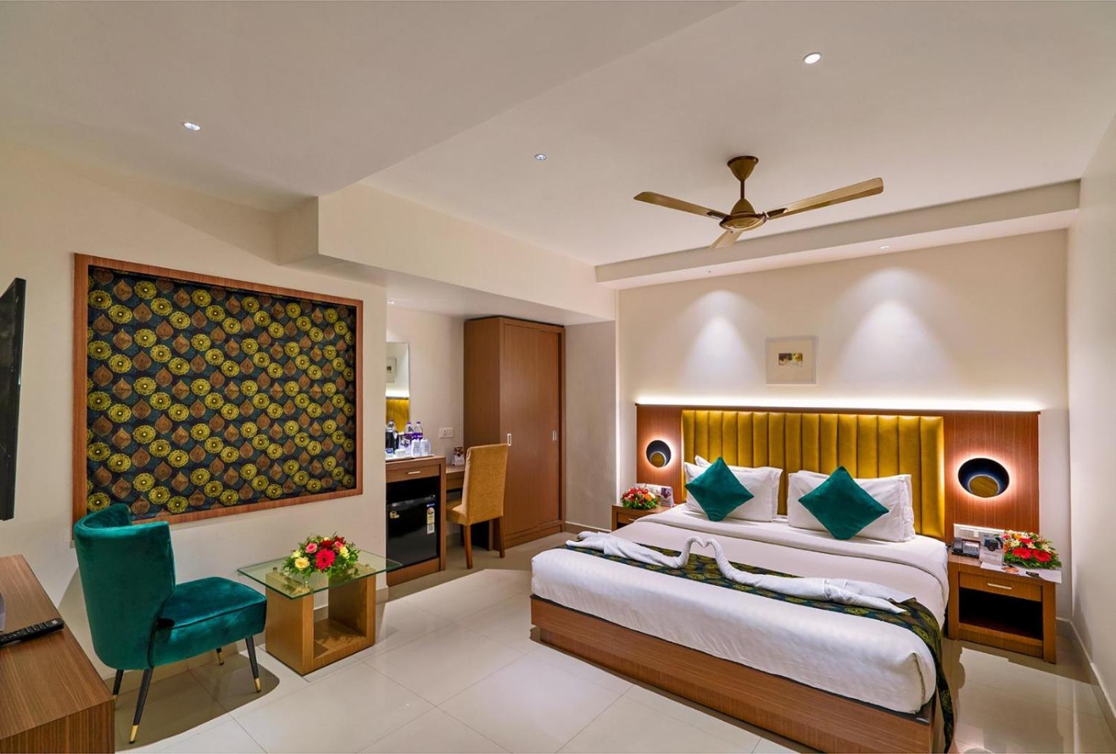Hotel Malika Residency Ettumanoor Exterior photo